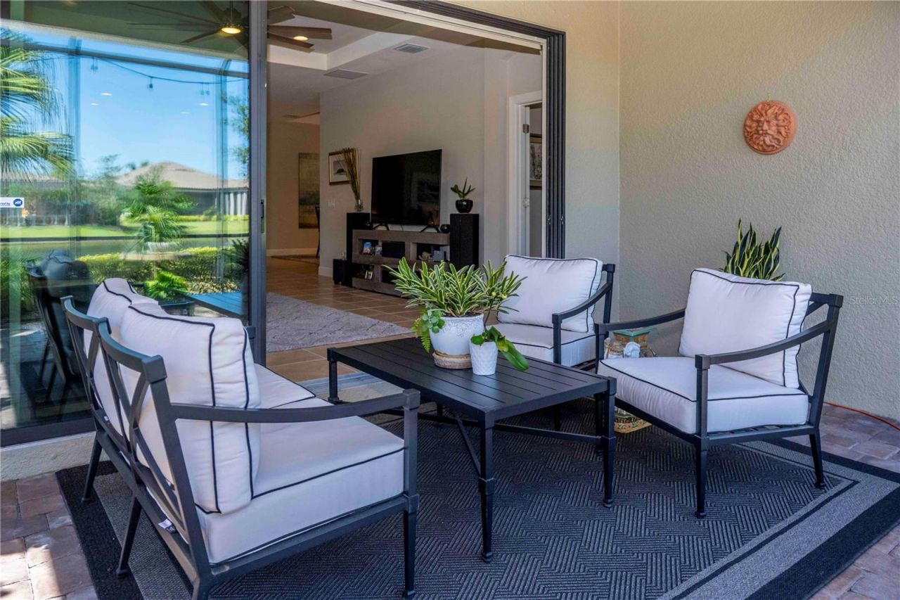 13119 Prima Drive, Lakewood Ranch, FL 34211 Photo