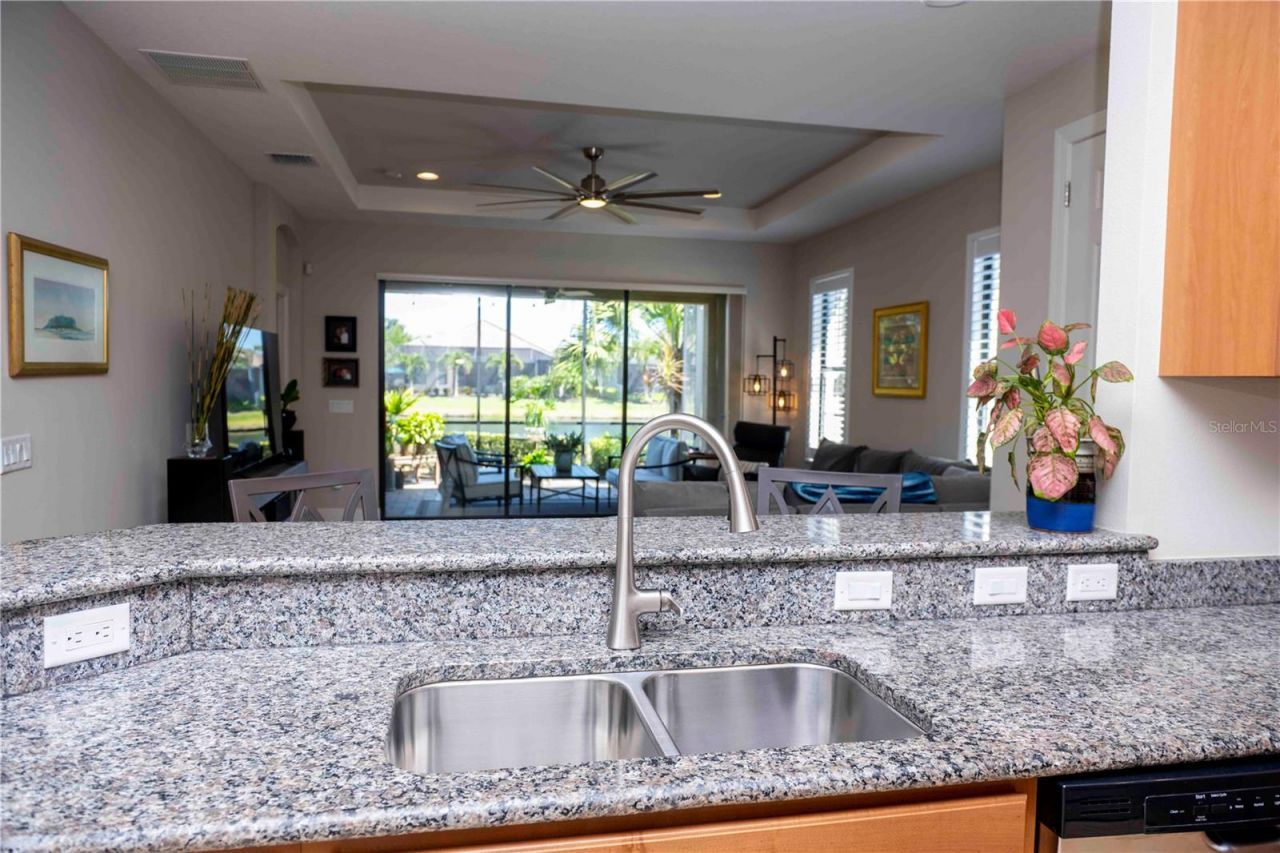 13119 Prima Drive, Lakewood Ranch, FL 34211 Photo