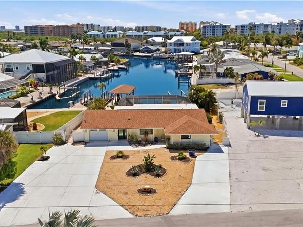 120 Albatross ST , FORT MYERS BEACH, FL 33931