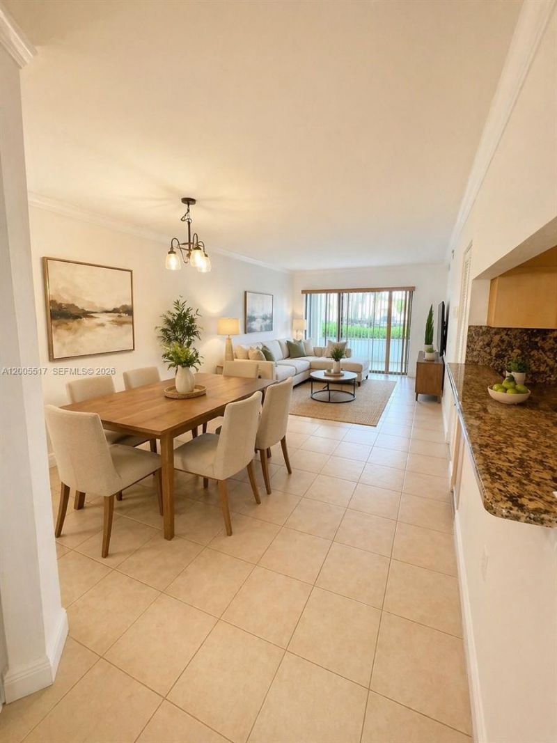 1122 Coral Club Dr, Unit 1122, Coral Springs, FL 33071 Photo