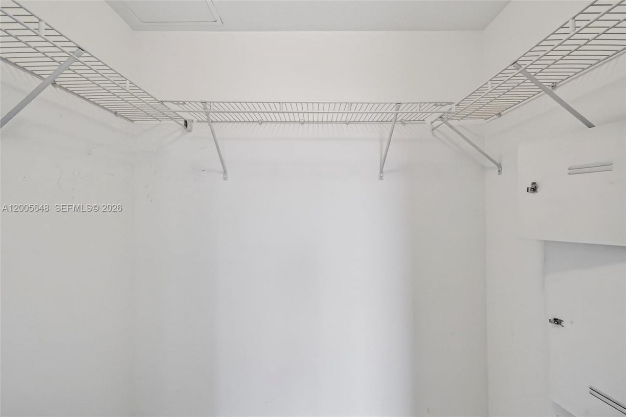 500 Brickell Ave , Unit 501, Miami, FL 33131 Photo