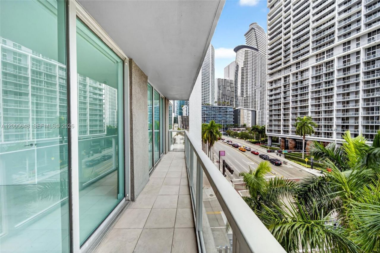 500 Brickell Ave , Unit 501, Miami, FL 33131 Photo