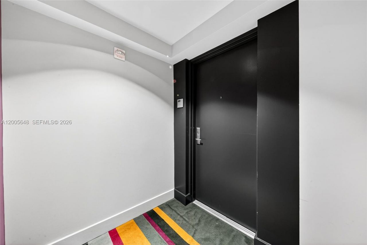 500 Brickell Ave , Unit 501, Miami, FL 33131 Photo