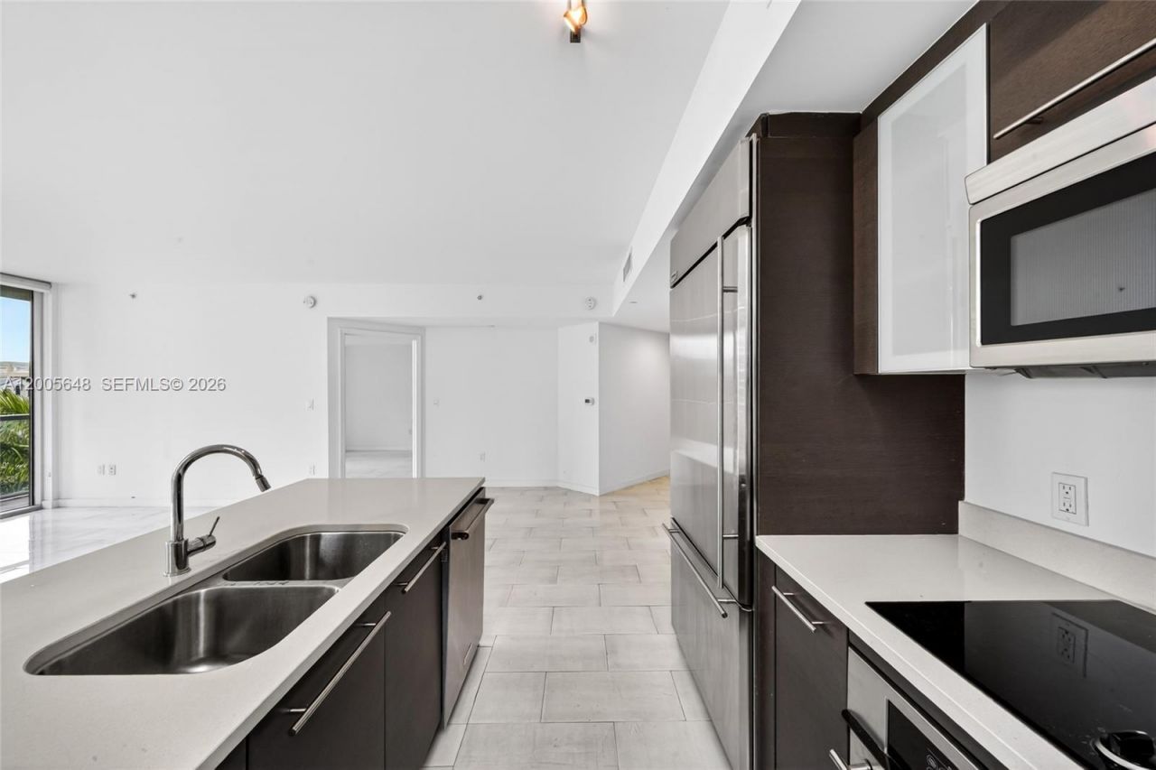 500 Brickell Ave , Unit 501, Miami, FL 33131 Photo