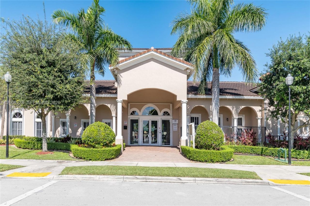 27524 SW 140th Ave, Homestead, FL 33032 Photo