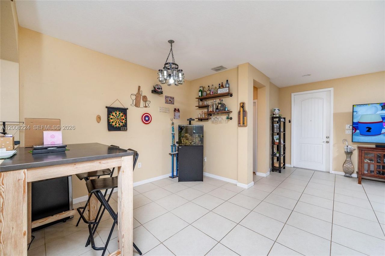 27524 SW 140th Ave, Homestead, FL 33032 Photo