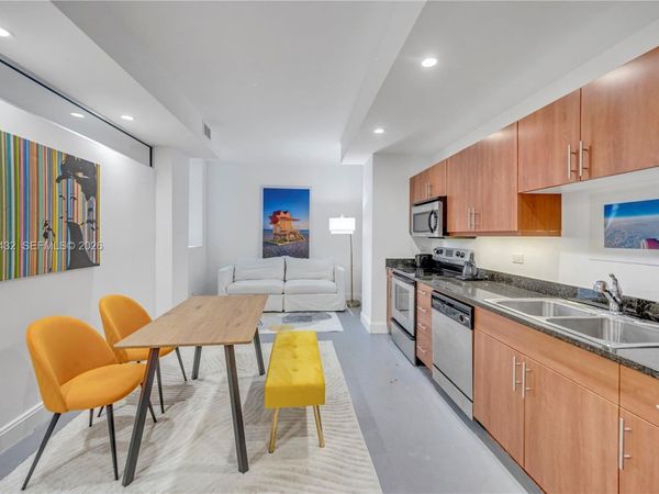 111 E Flagler St , Unit 506, Miami, FL 33131