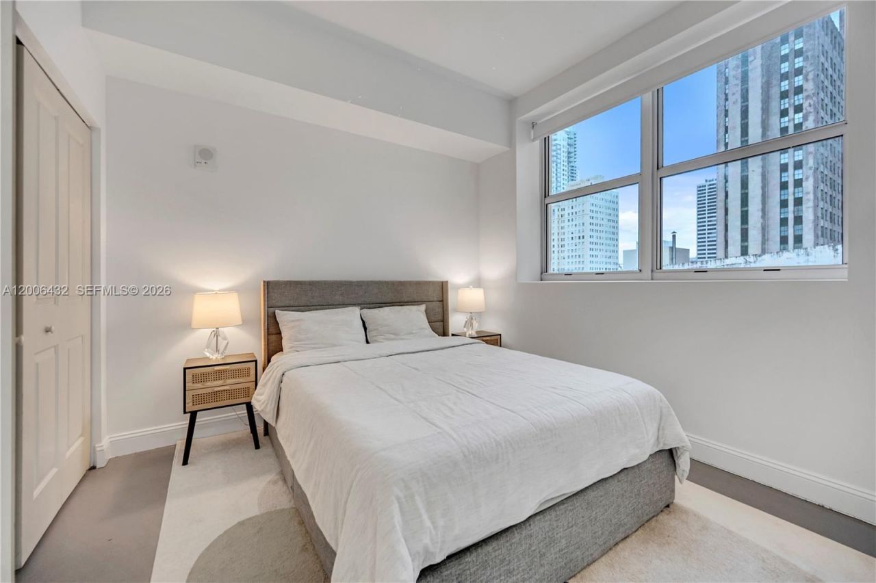 111 E Flagler St , Unit 506, Miami, FL 33131 Photo
