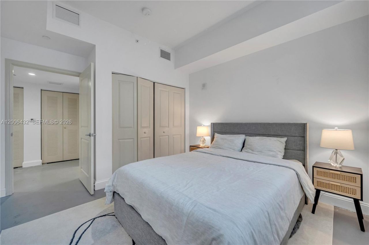 111 E Flagler St , Unit 506, Miami, FL 33131 Photo