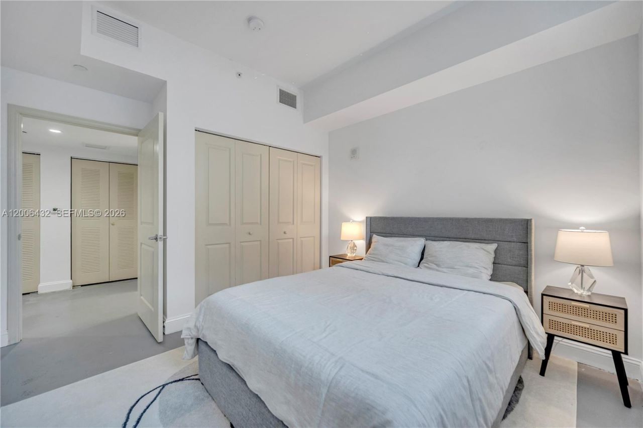 111 E Flagler St , Unit 506, Miami, FL 33131 Photo