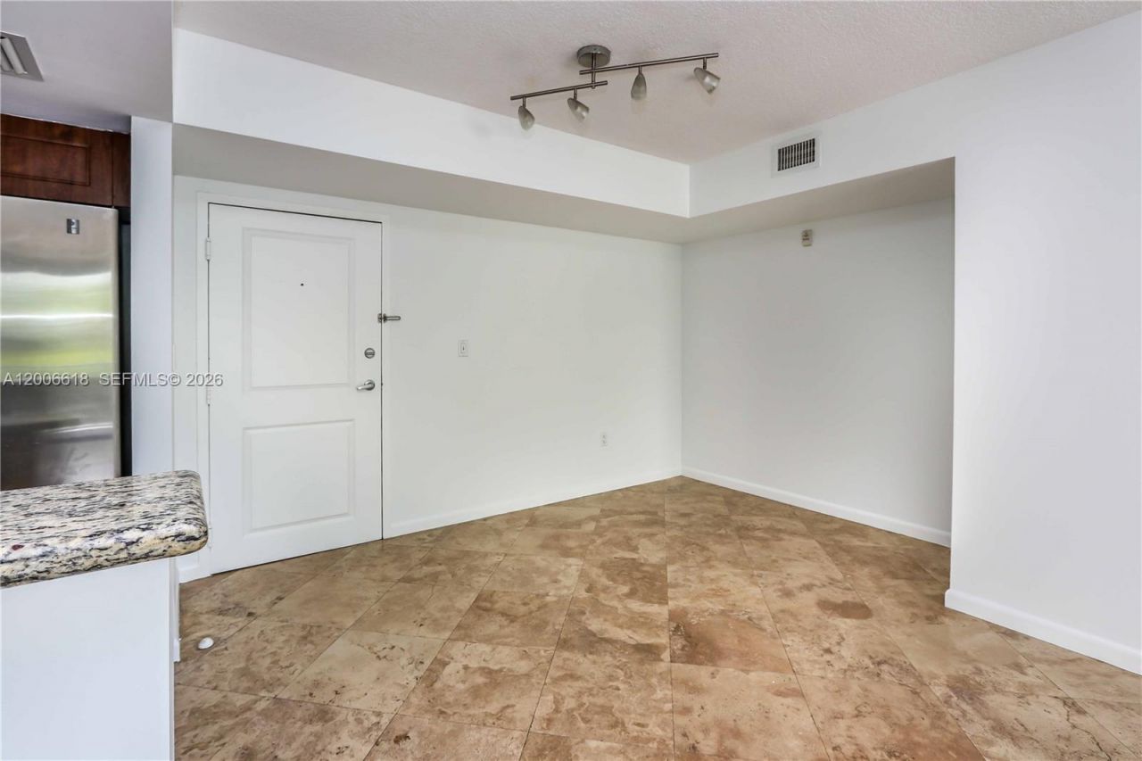 1555 N Treasure Dr, Unit 206, North Bay Village, FL 33141 Photo