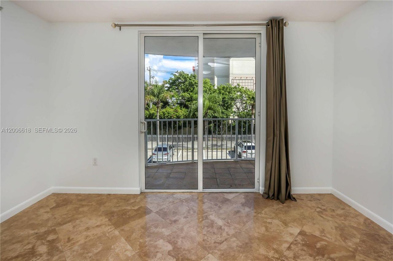1555 N Treasure Dr, Unit 206, North Bay Village, FL 33141 Photo