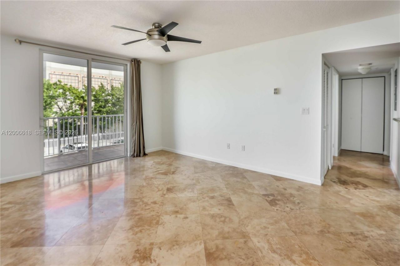1555 N Treasure Dr, Unit 206, North Bay Village, FL 33141 Photo