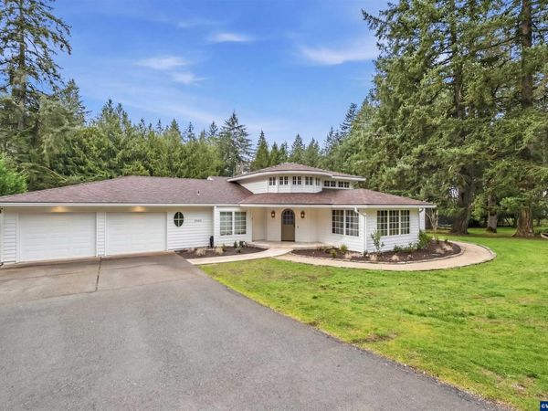 3585 Deer Lake Ct SE, Salem, OR 97317