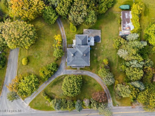 263 Maple Lane, Valatie, NY 12184