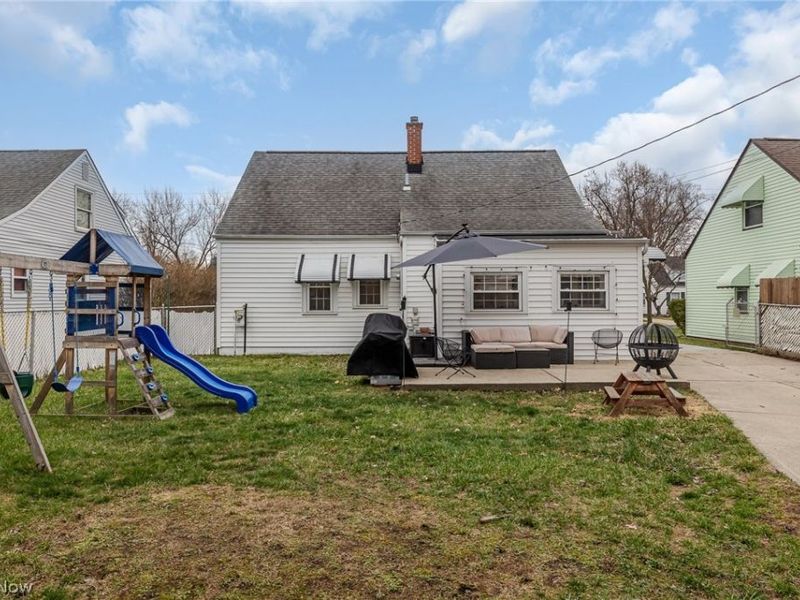 26901 Farringdon Avenue , Euclid, OH 44132 Photo 27