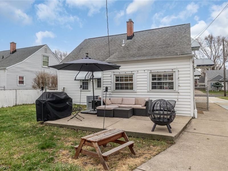 26901 Farringdon Avenue , Euclid, OH 44132 Photo 28