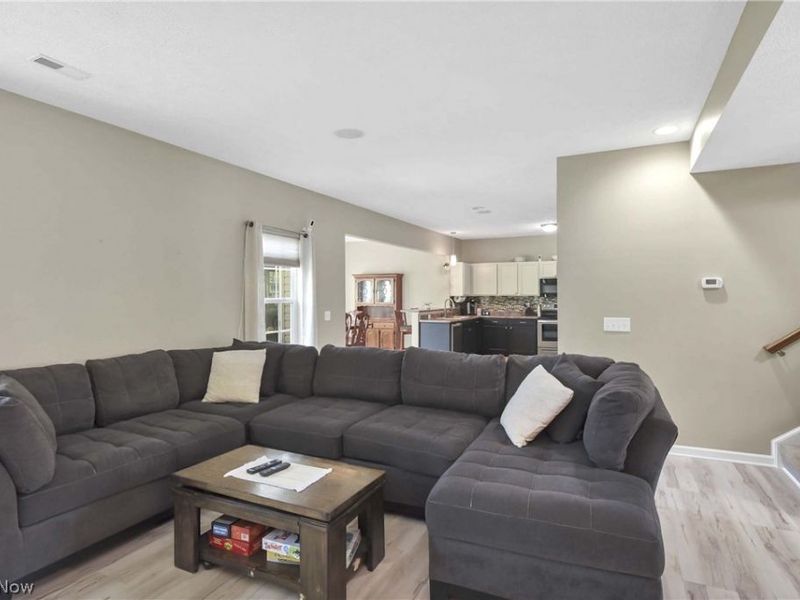 38479 Foxglen Avenue , Avon, OH 44011 Photo 17