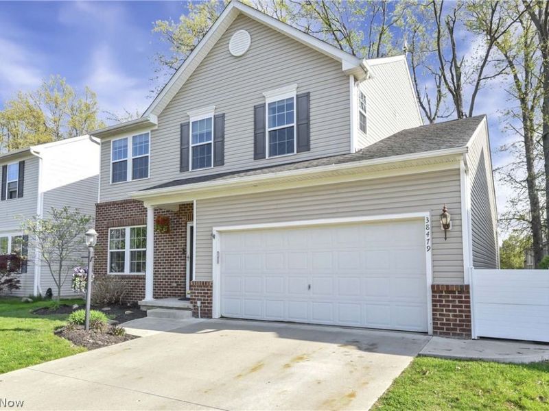 38479 Foxglen Avenue , Avon, OH 44011 Photo 2