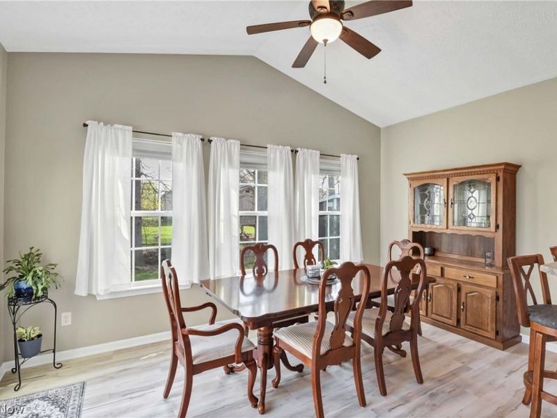 38479 Foxglen Avenue , Avon, OH 44011 Photo 21