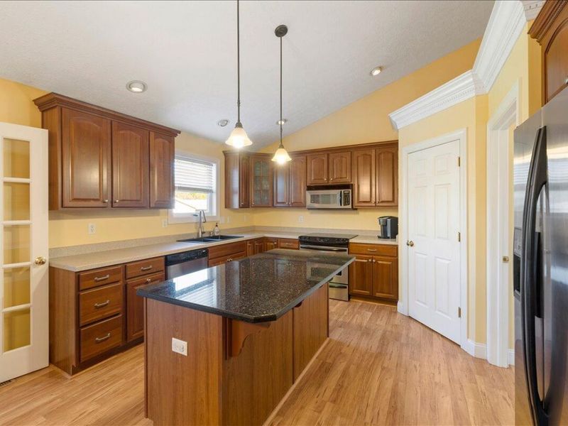 841 Willow Road, Springfield, OH 45502 Photo 12