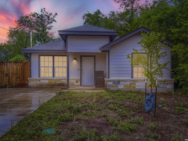 367 Corliss, San Antonio, TX 78220