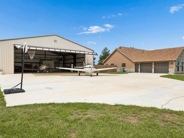 761 Private Road 7005, Edgewood, TX 75117