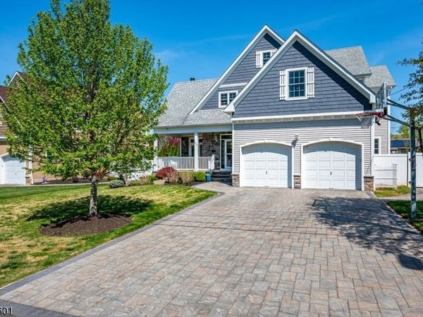 225 East Golf Ave, South Plainfield, NJ 07080
