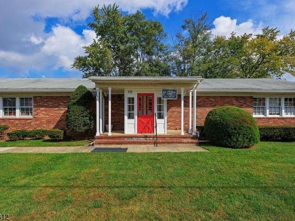 676 Amboy Ave, Woodbridge, NJ 07095