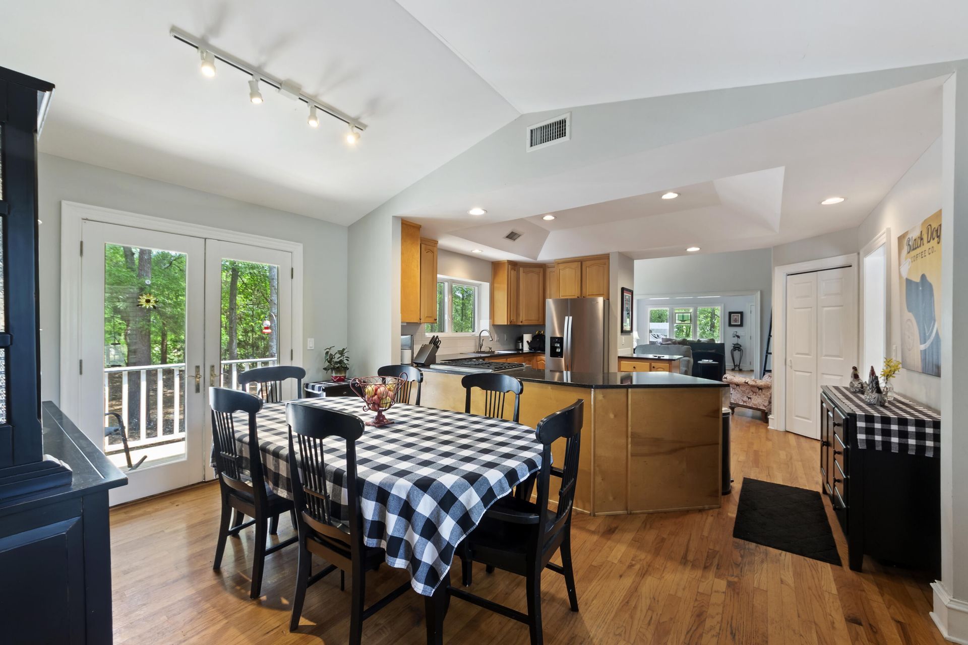 2595 Bohicket Drive Photo 13