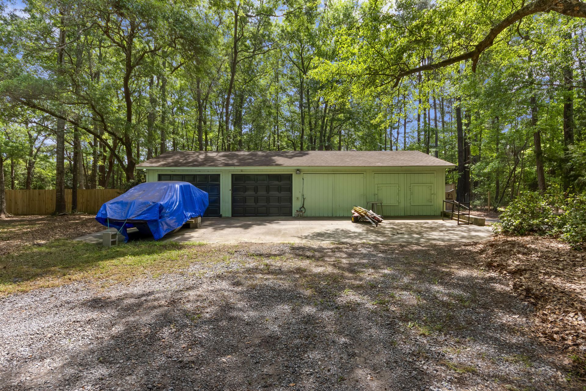 2595 Bohicket Drive Photo 8