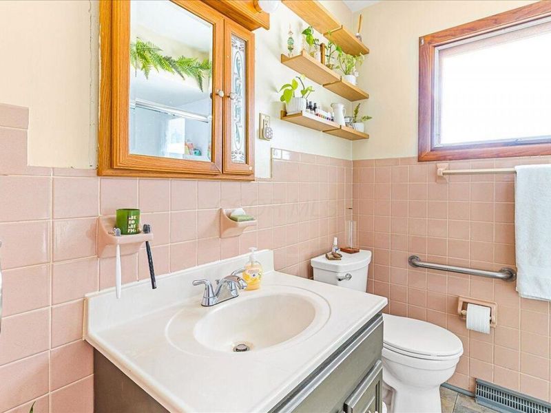 201 Laverne Drive , Newark, OH 43055 Photo 13