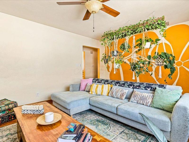 201 Laverne Drive , Newark, OH 43055 Photo 3