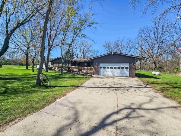 10726 County Road K Road, Beloit, WI 53511