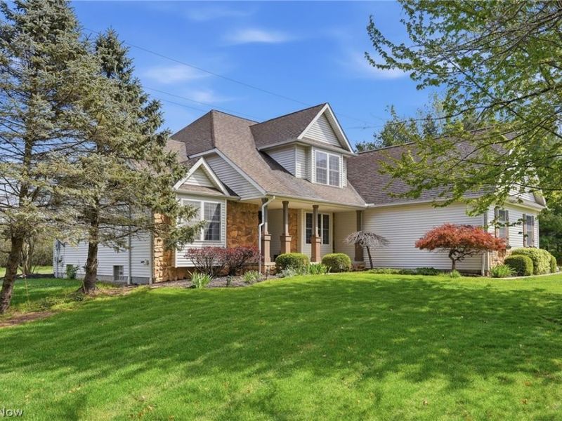 5245 Markwood Court , Valley City, OH 44280 Photo 4