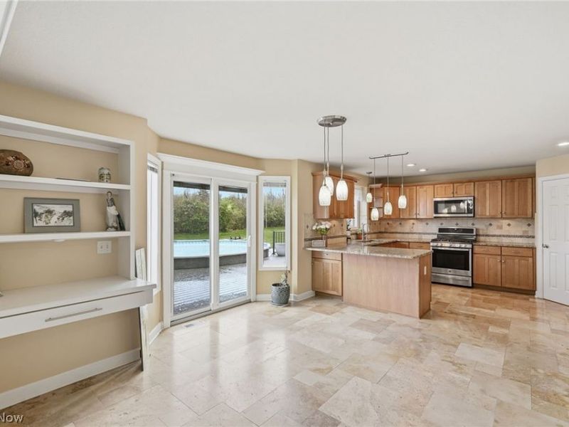 5245 Markwood Court , Valley City, OH 44280 Photo 9