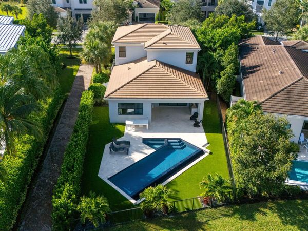 5525 Renoir Place, Palm Beach Gardens, FL 33418