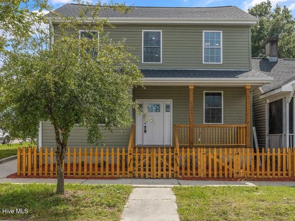 720 Nun Street , Wilmington, NC 28401