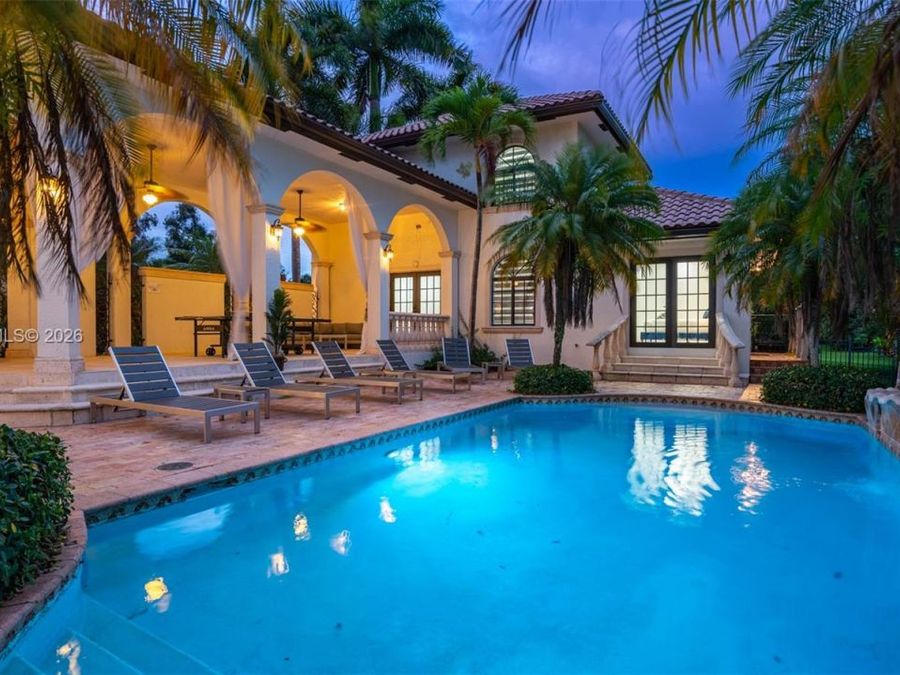 Property Image 25