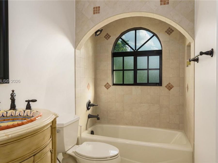 Property Image 62