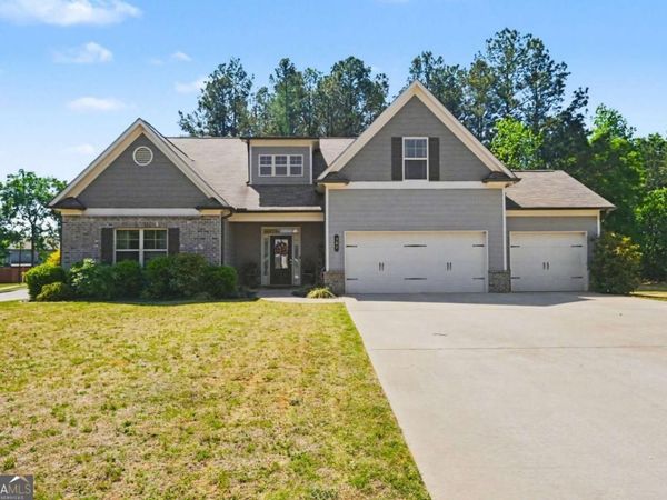 307 Fern Court, Hoschton, GA 30548