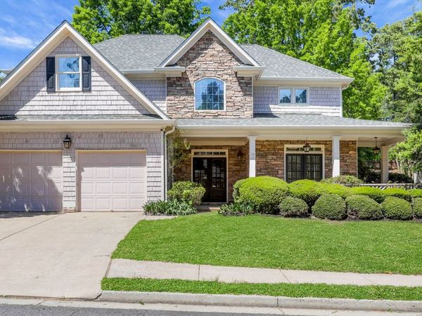 3609 Summit Oaks Drive NE, Roswell, GA 30075