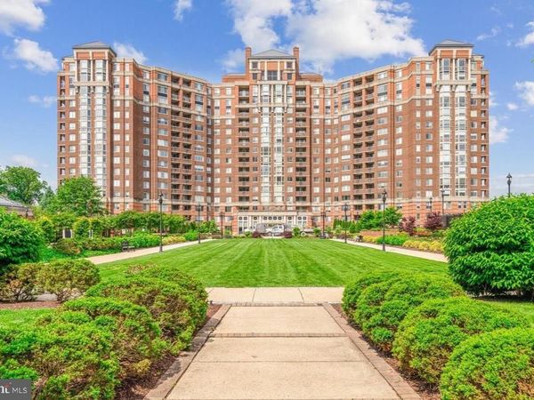 5809 NICHOLSON LANE, Unit 514, ROCKVILLE, MD 20852