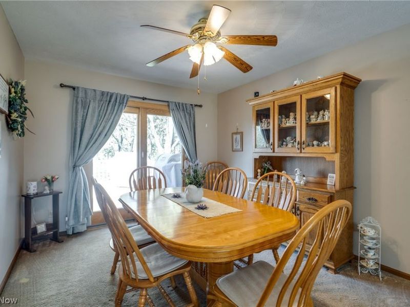 5029 Broadway Avenue NE, Louisville, OH 44641 Photo 10