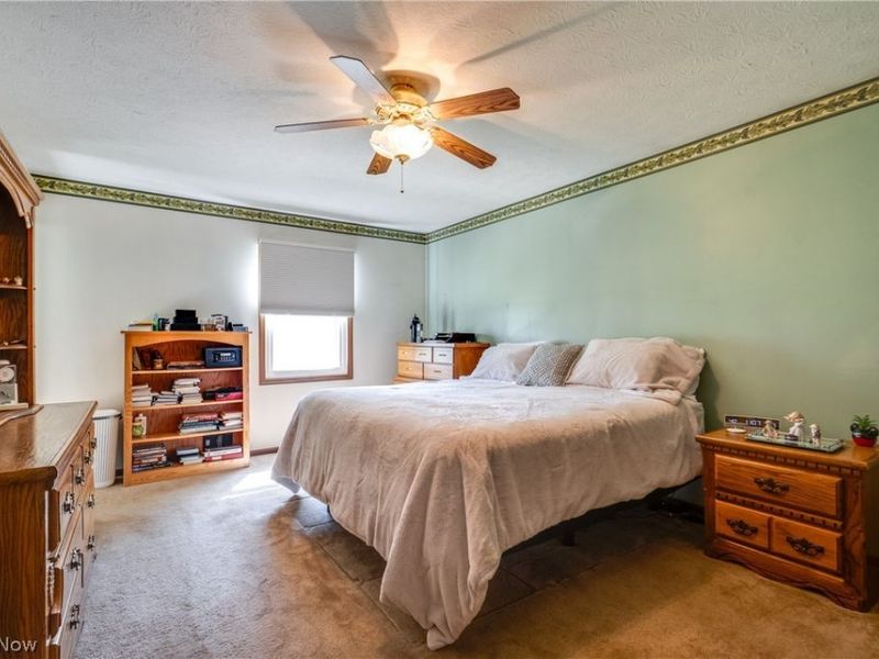 5029 Broadway Avenue NE, Louisville, OH 44641 Photo 16