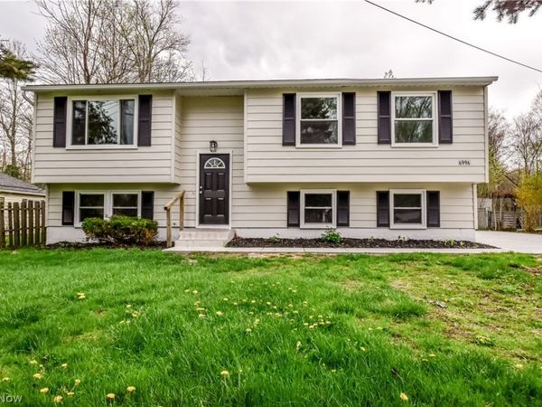 6996 Roe Boulevard , Madison, OH 44057