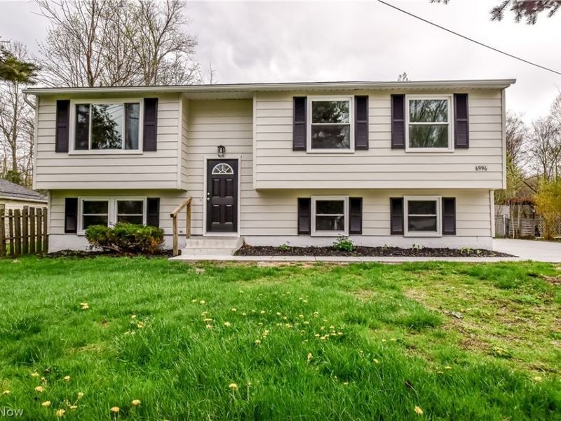 6996 Roe Boulevard , Madison, OH 44057 Photo 1