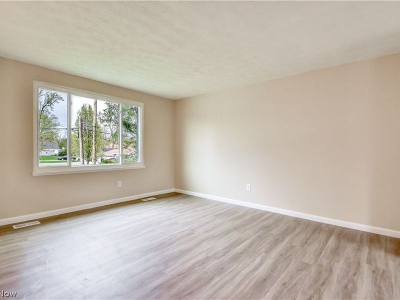 6996 Roe Boulevard , Madison, OH 44057 Photo 12