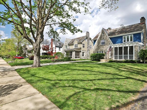 66 S Cassingham Road , Bexley, OH 43209