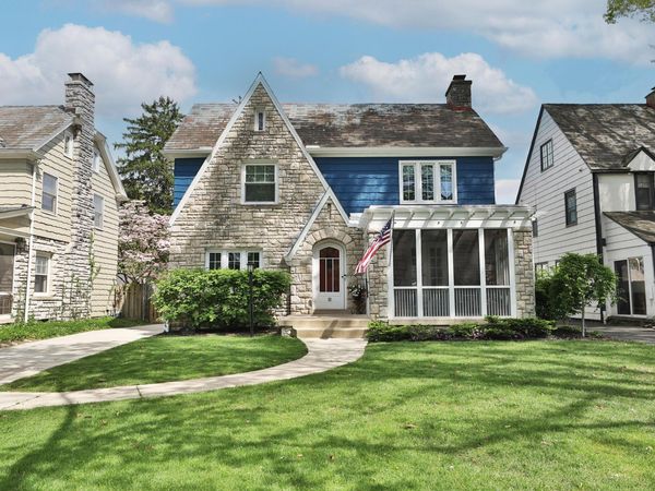 66 S Cassingham Road , Bexley, OH 43209